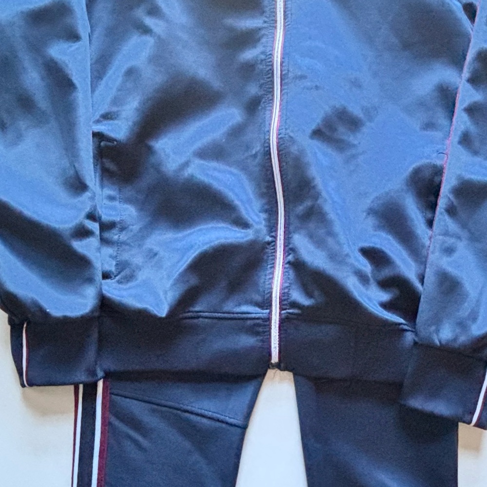 XIOS SUIT - Picture 6 of 16